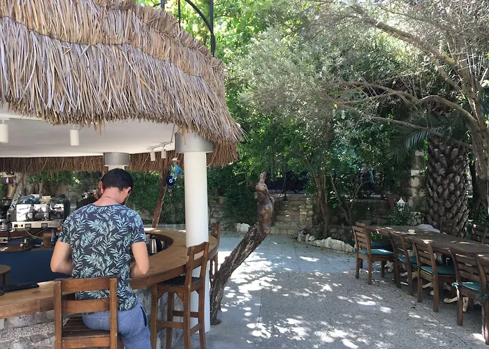 Cesme Koey Hotel Altinyunus